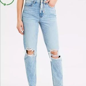 American Eagle Mom Jeans